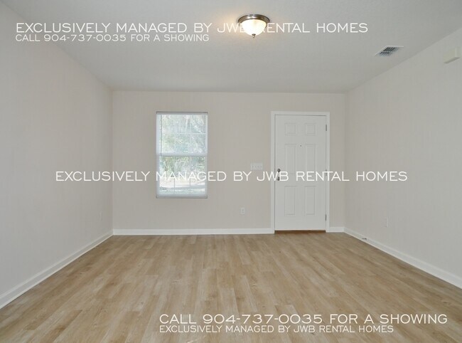 Building Photo - 6645 Vermillion St