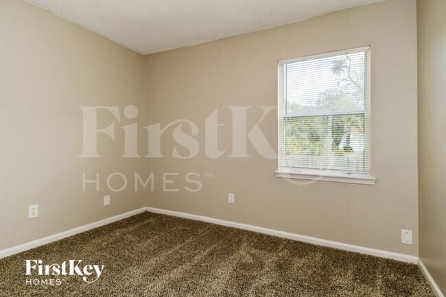 Building Photo - 1603 Cove Landing Dr