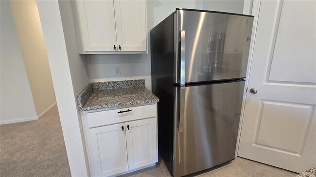 Building Photo - 2443 Grey Hawk Dr