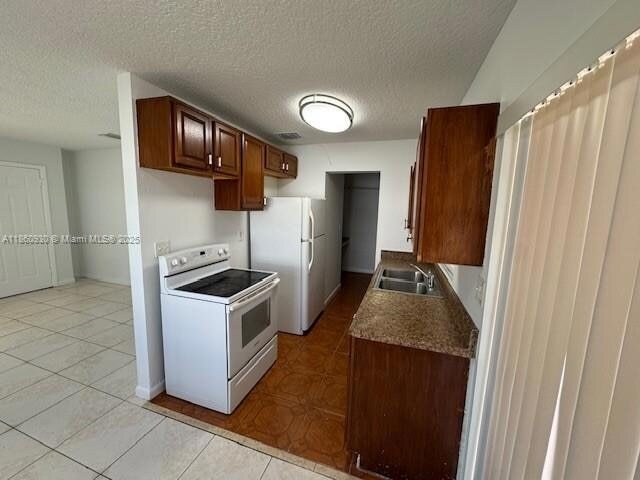 Building Photo - 10410 SW 150th Terrace