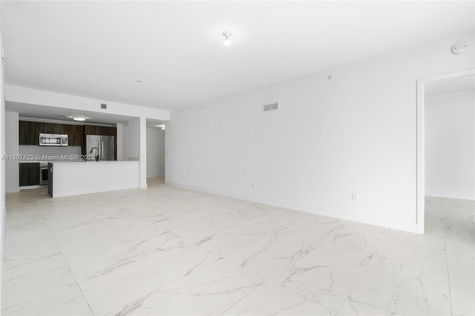 Building Photo - 488 NE 18th St