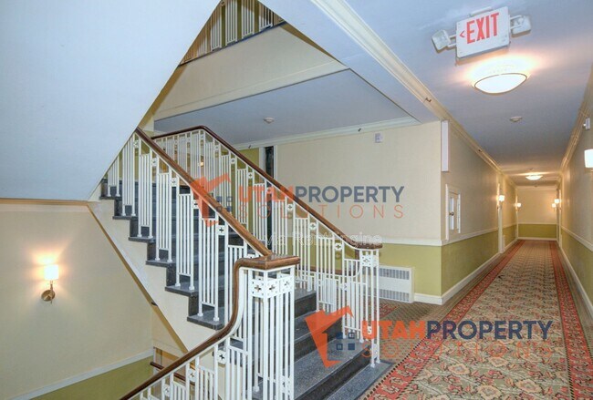Building Photo - 29 S State St