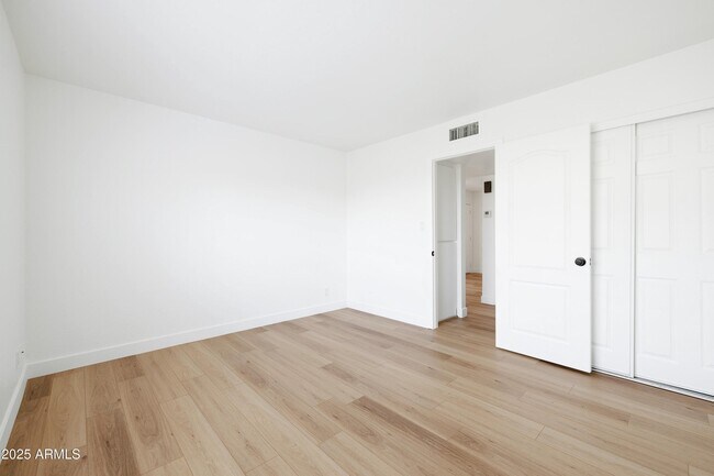 Building Photo - 2014 N 51st Way