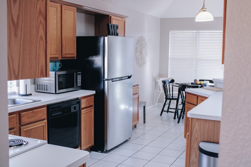 Building Photo - 2610 Wandering Oak Dr