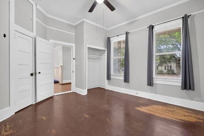 Building Photo - 3 Bedroom House in Olympia