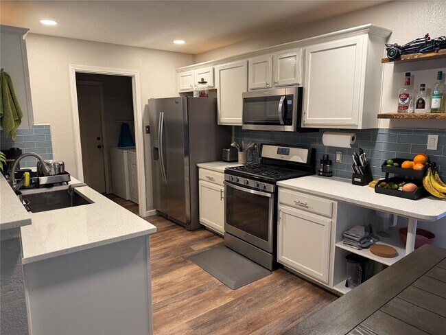 Building Photo - 1504 Sleepytime Trail