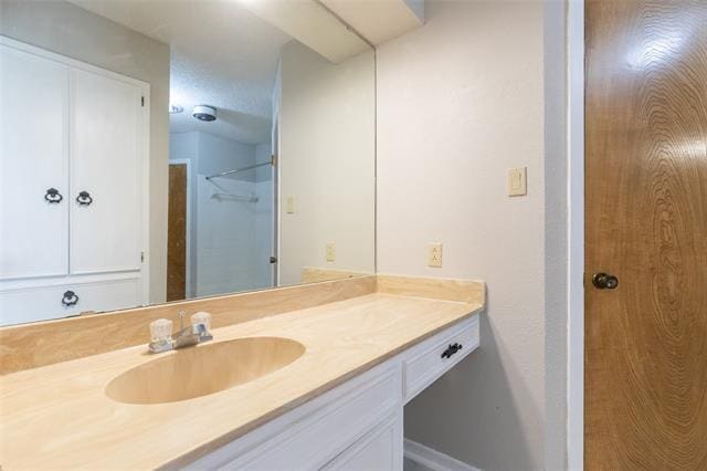 Building Photo - 3826 Crest Way