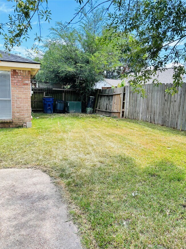 Building Photo - 4307 Eagle Fork Dr