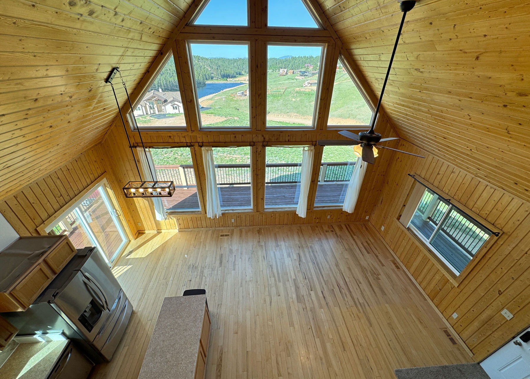 Building Photo - 61 Muskrat Lake Vw