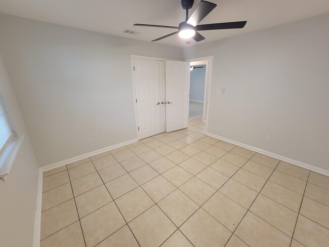 Building Photo - 1596 Misty Garden Way