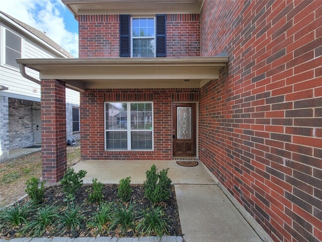 Building Photo - 19626 Hardwood Ridge Tr