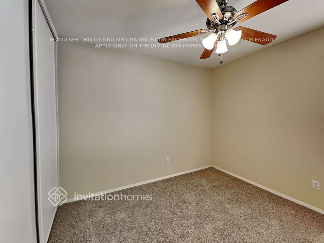 Building Photo - 8852 E Plana Ave