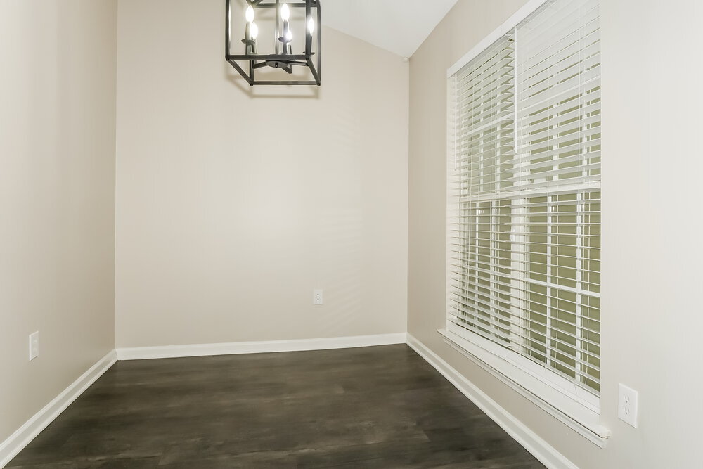 Building Photo - 10678 Pecan Meadow Dr N
