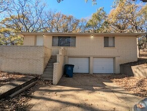 Building Photo - 8718 S Vandalia Ave