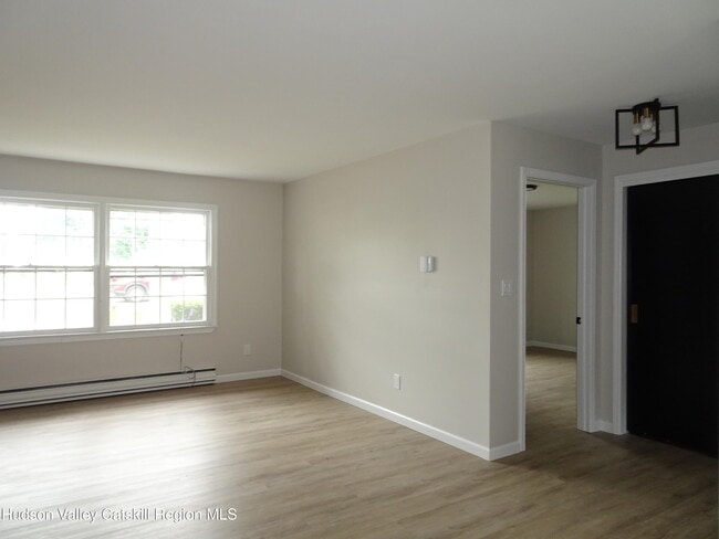 Building Photo - 167 NY-23