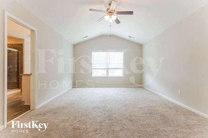 Building Photo - 220 Polo Field Way