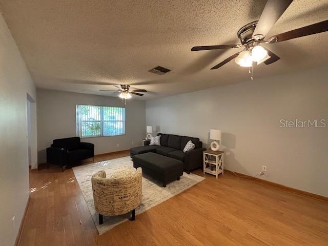 Building Photo - 526 Belmist Ct