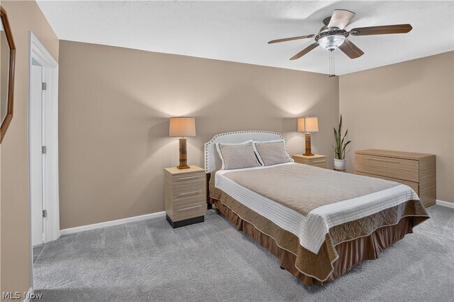 Building Photo - 1139 Lake Meadow Ln