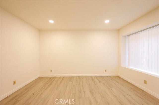 Building Photo - 9311 Ramona Blvd