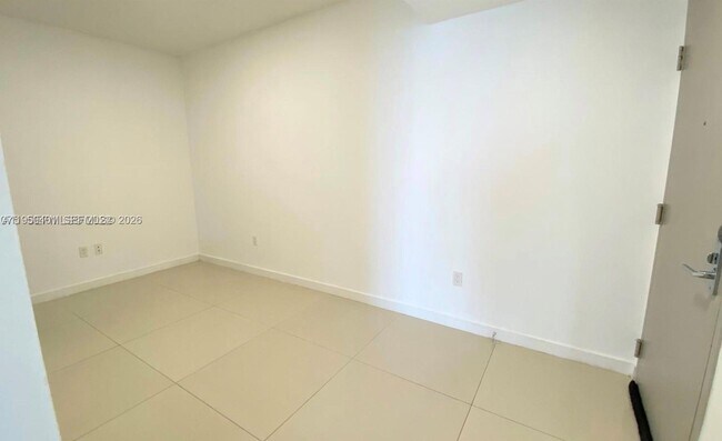 Building Photo - 488 NE 18th St