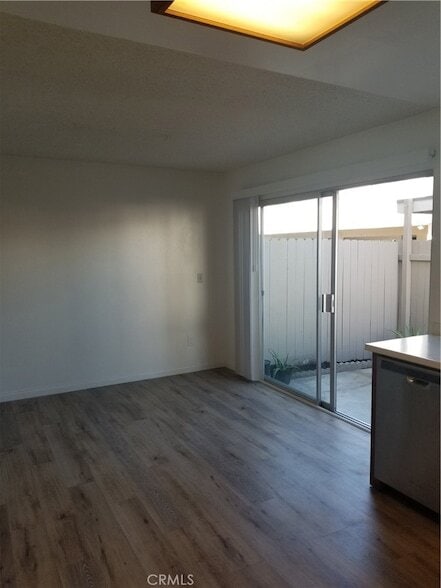 Building Photo - 16932 Limelight Cir