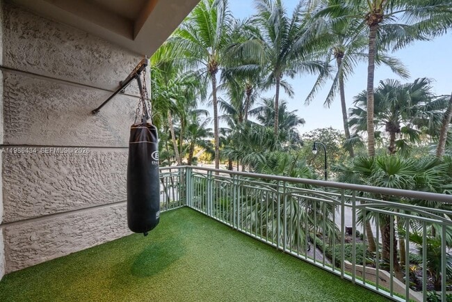 Building Photo - 3400 SW 27th Ave