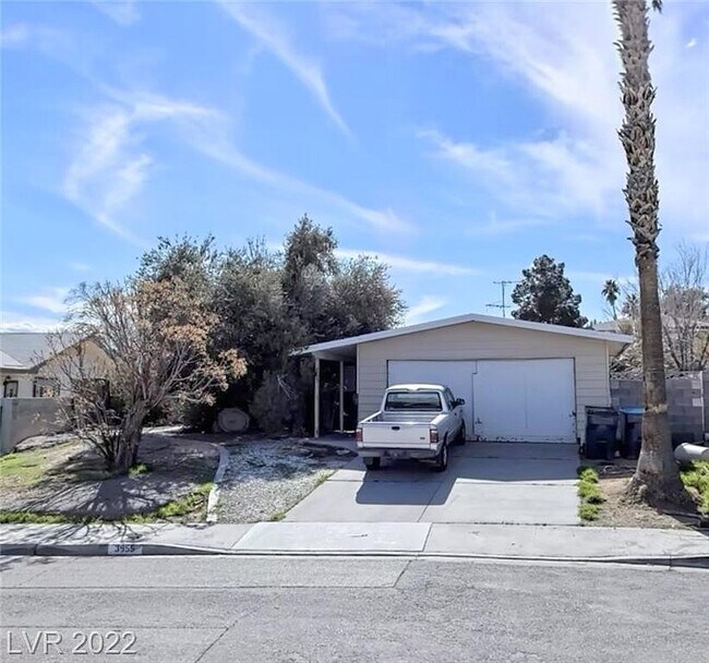 Building Photo - 3955 Ventura Way