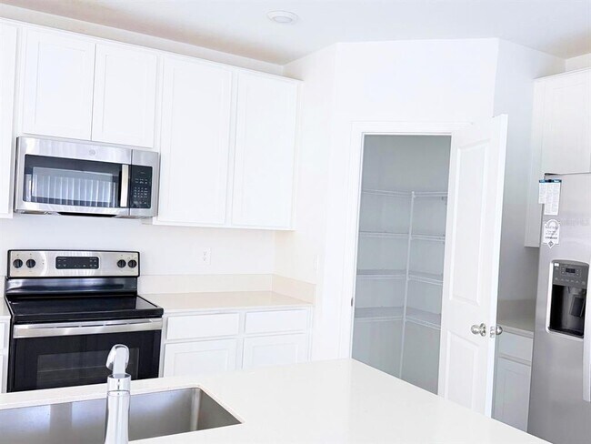 Building Photo - 2339 Burney Fls Ln