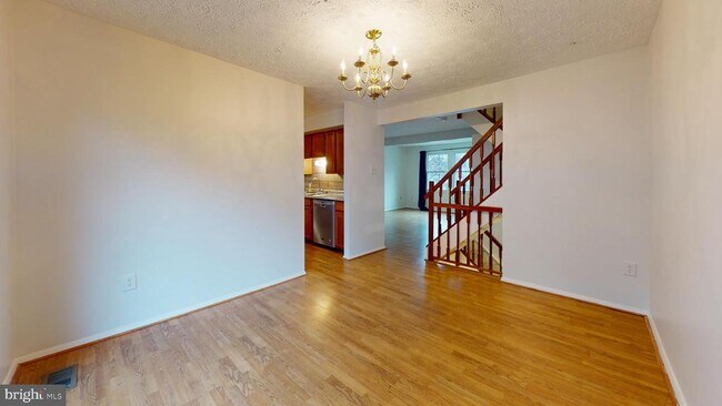 Building Photo - 7801 Fairborn Ct