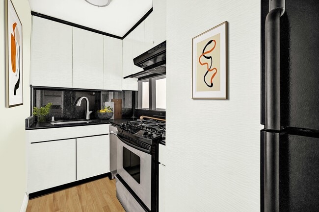 Building Photo - 40 Sutton Pl