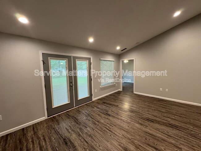 Building Photo - 6848 Stirrup Ln