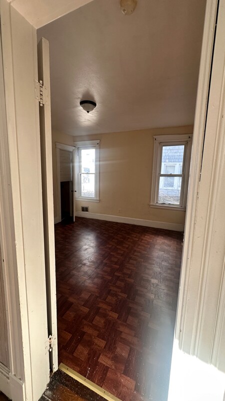 Building Photo - 84 Elmwood Ave