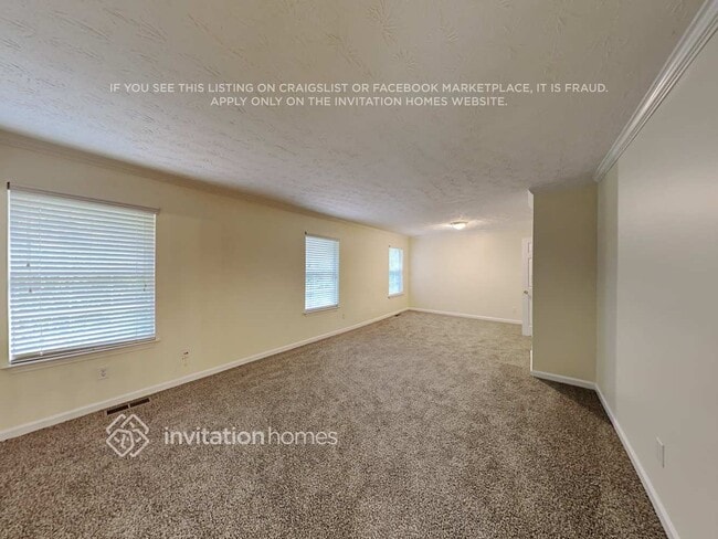 Building Photo - 1027 Shadow Lake Dr