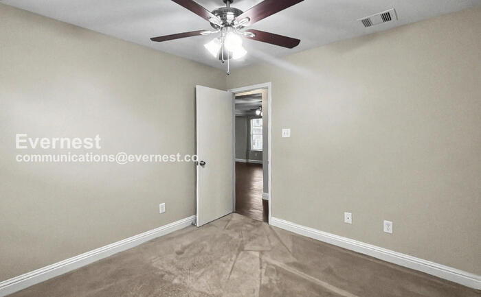 Building Photo - 19055 Remington Bend Dr