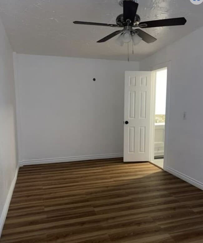 Building Photo - STUDIO NEAR AIRPORT, STRIP AND UNLV