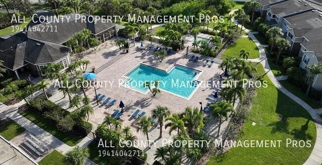Building Photo - 8932 Manor Loop