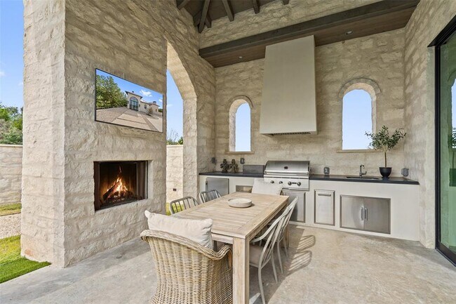 Building Photo - 13000 Little Barton Ln