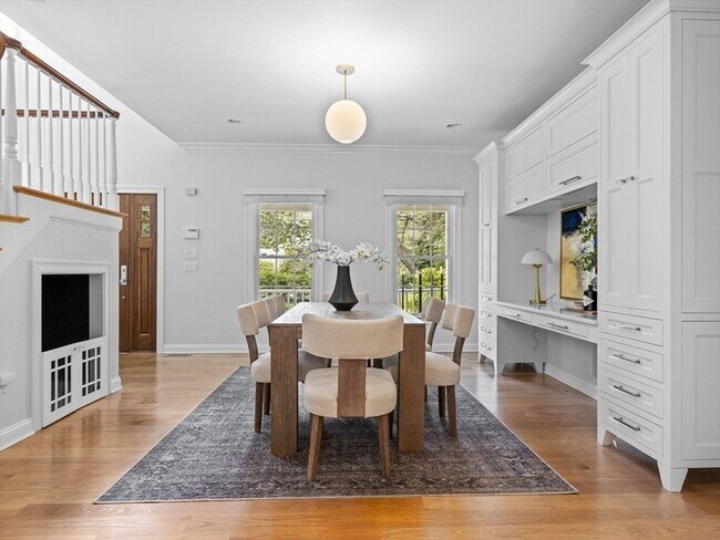 Building Photo - 93 W Goulding St