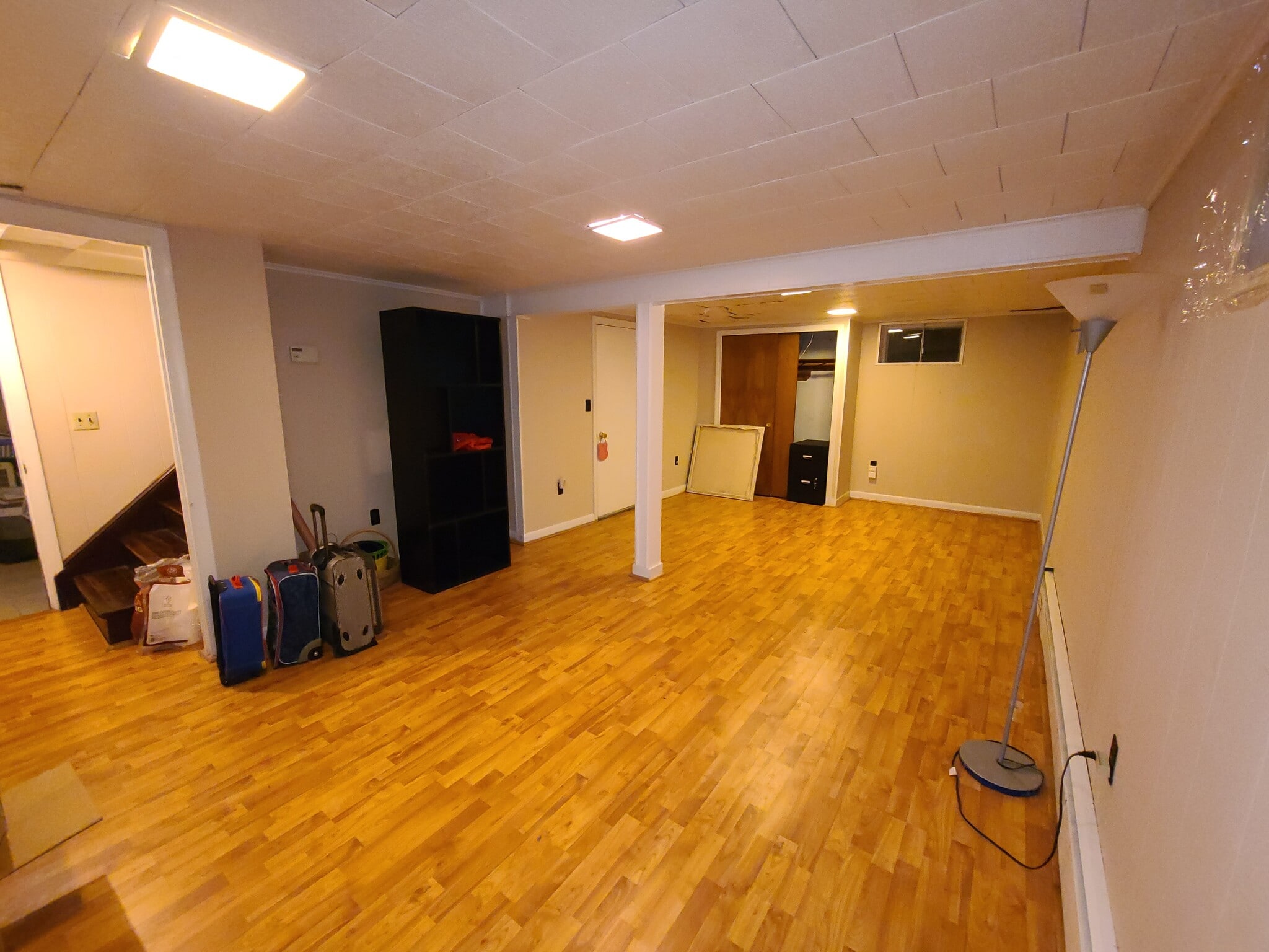 Family room - 55 Newport Ave
