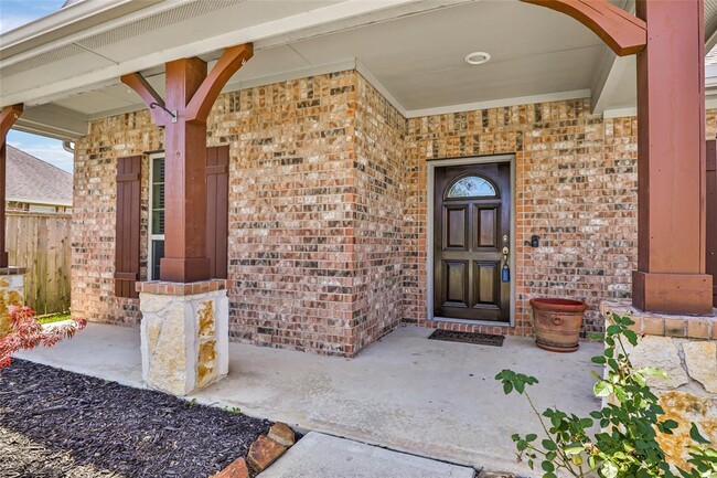 Building Photo - 2324 Vineyard Terrace Ln