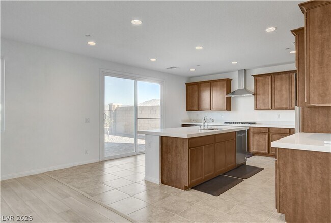 Building Photo - 10276 Thurso Ave