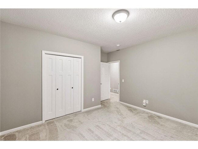 Building Photo - 16122 Estate Ln