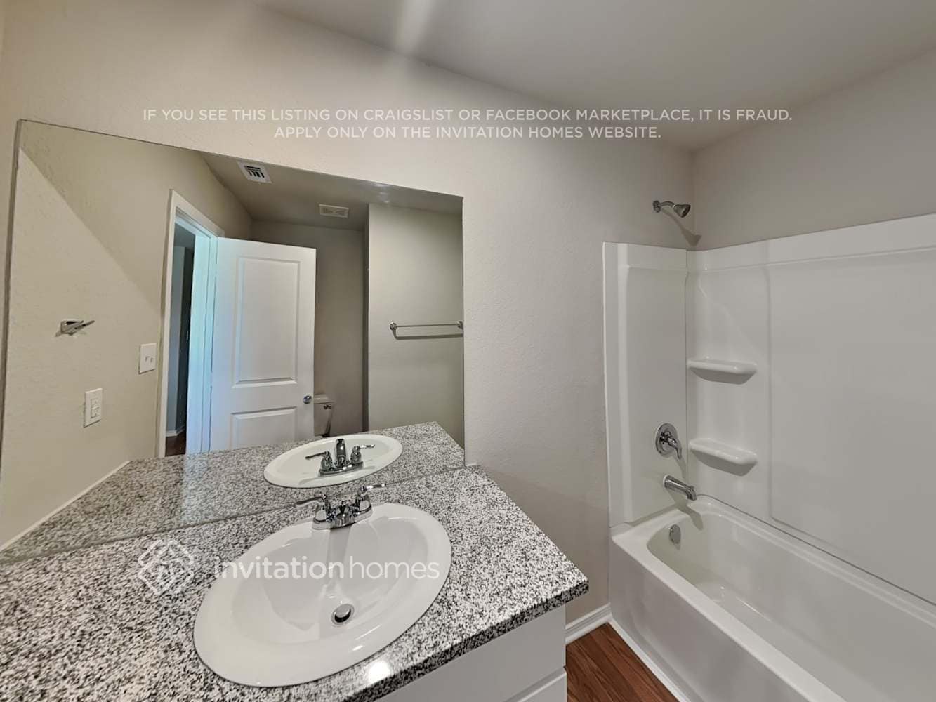 Building Photo - 5422 Verdugos Pl