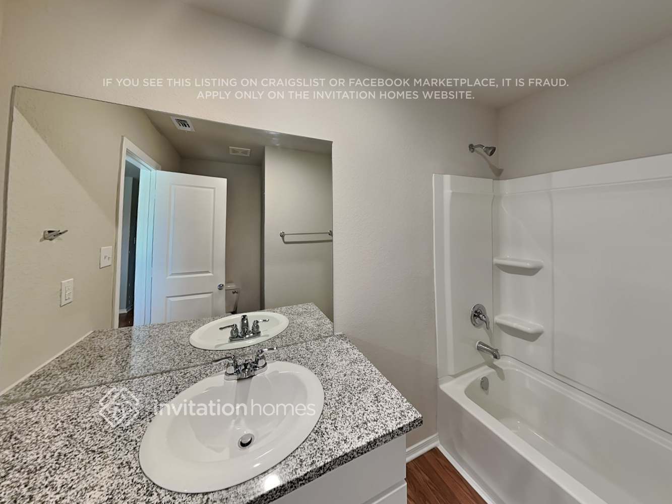 Building Photo - 5528 Verdugos Pl