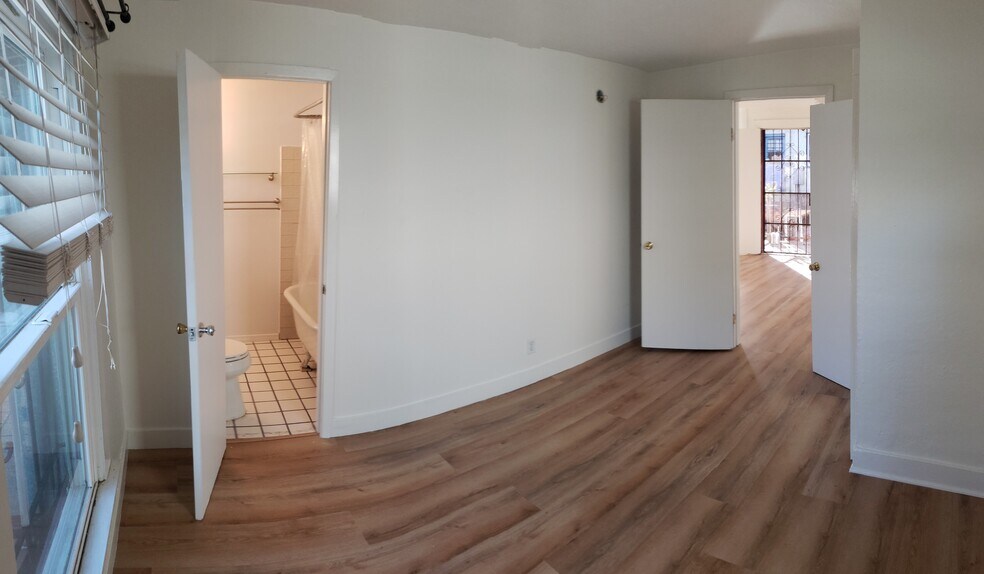 Bedroom - 613 Broadway St