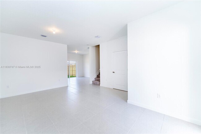 Building Photo - 2481 NW 124th St