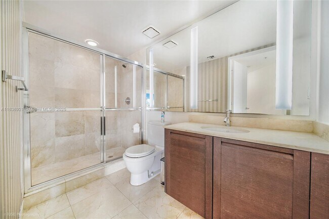 Building Photo - 150 Sunny Isles Blvd