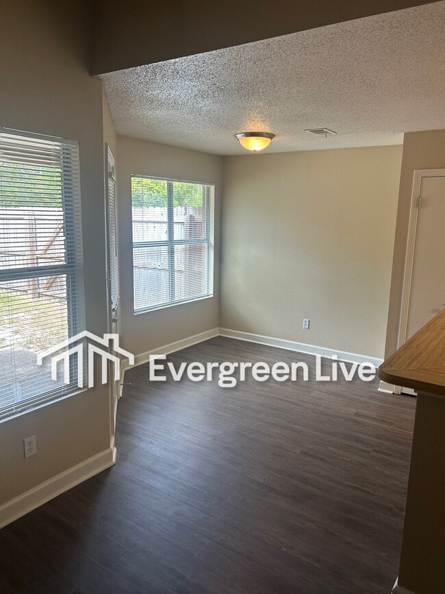 Building Photo - 30 Callan Ct