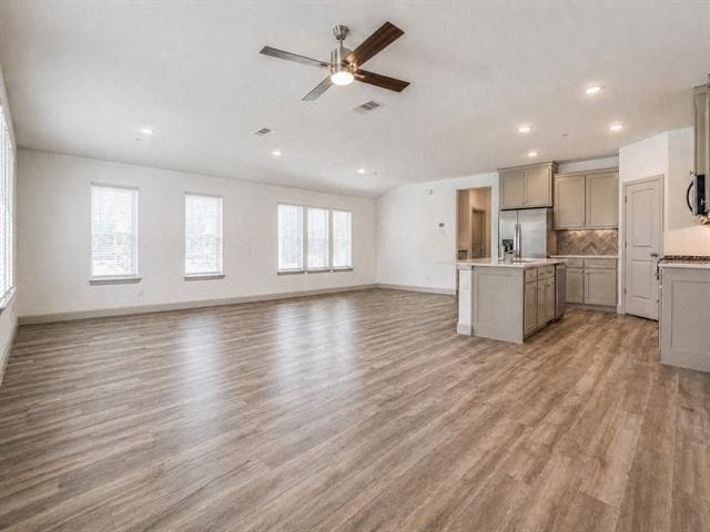 Building Photo - 8913 Swallowtail St
