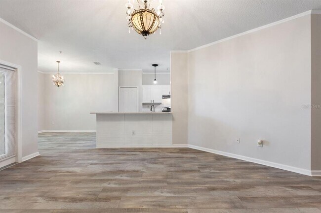 Building Photo - 1220 Priory Cir